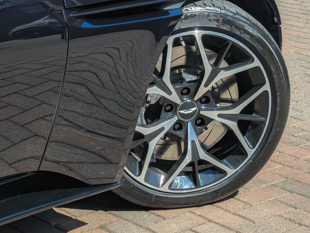 Aston Martin DB11 4.0 V8 Volante Euro 6 2-Door  #27