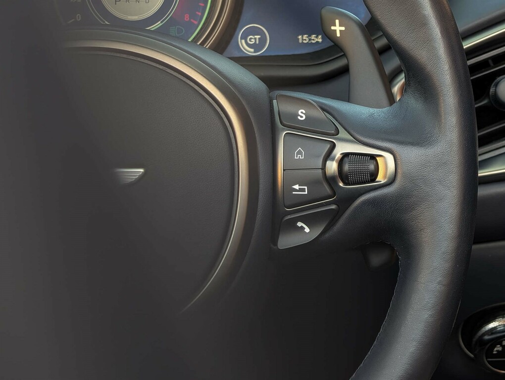 Aston Martin DB11 4.0 V8 Volante Euro 6 2-Door  #36