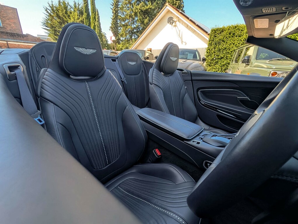 Aston Martin DB11 4.0 V8 Volante Euro 6 2-Door  #29