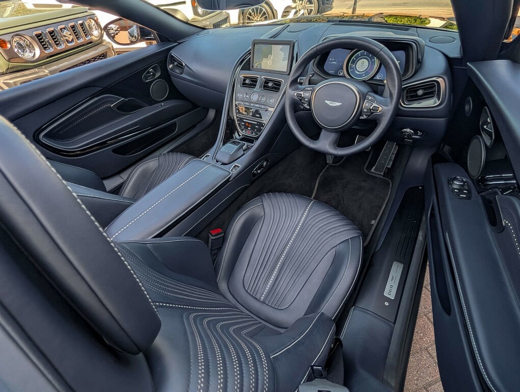 Aston Martin DB11 4.0 V8 Volante Euro 6 2-Door  #28