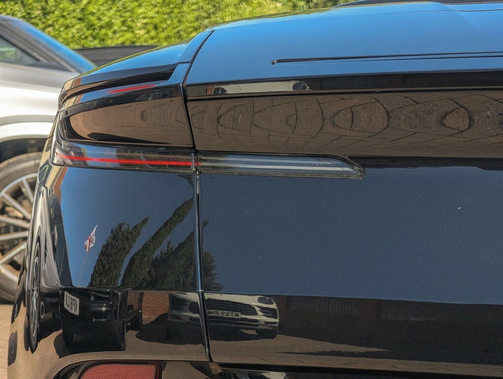 Aston Martin DB11 4.0 V8 Volante Euro 6 2-Door  #24