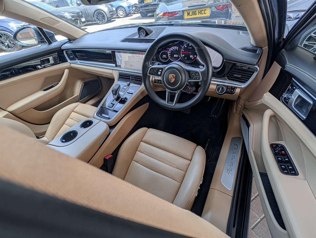 Porsche Panamera Blue #17