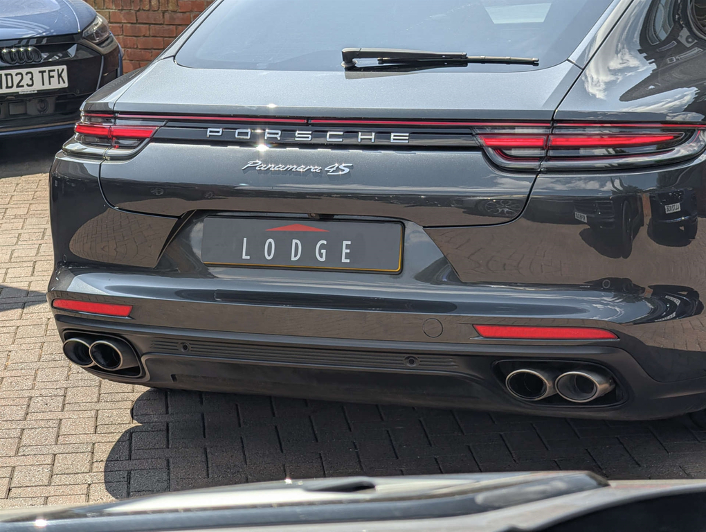 Porsche Panamera Blue #16