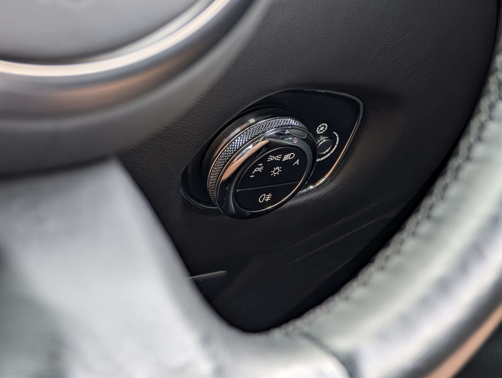 Aston Martin DB11 V12 Amr Touchtronic Blue #30
