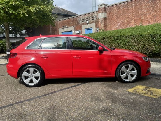Audi A3 1.4 Tfsi Sport Red #5