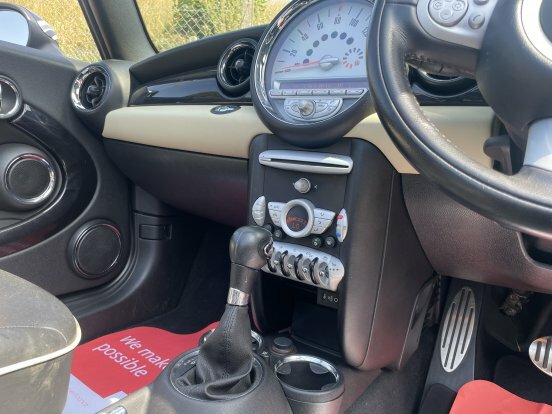 Mini Convertible 1.6 Cooper Euro 4 Black #14