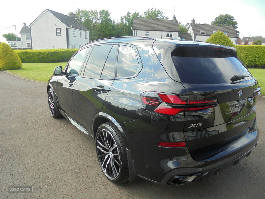 BMW X5 Xdrive30d Mht M Sport Black #6