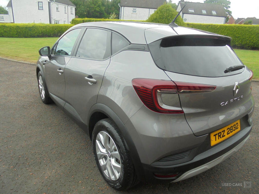 Renault Captur 1.3 Tce 140 Iconic Grey #6