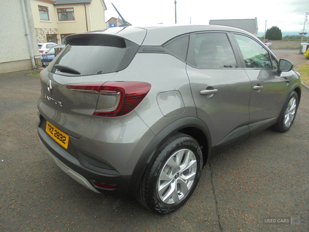 Renault Captur 1.3 Mild Hybrid 140 R.s. Line Black #8