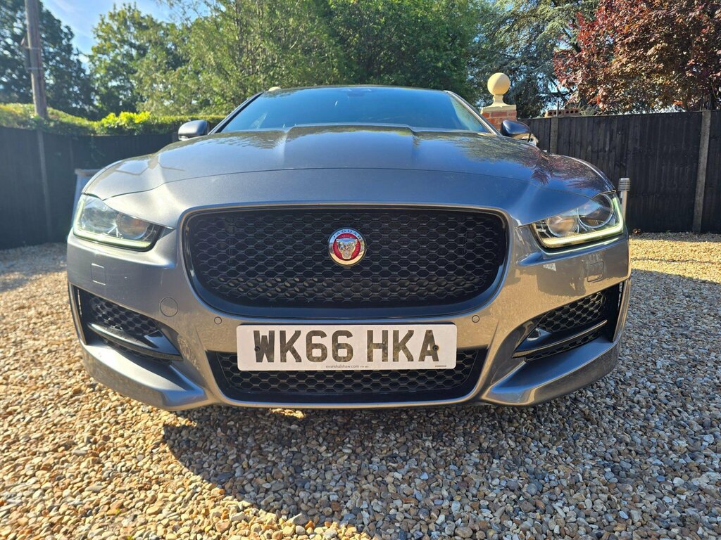 Jaguar XE 2.0D R-sport Awd Euro 6 Ss WK66HKA Grey #4
