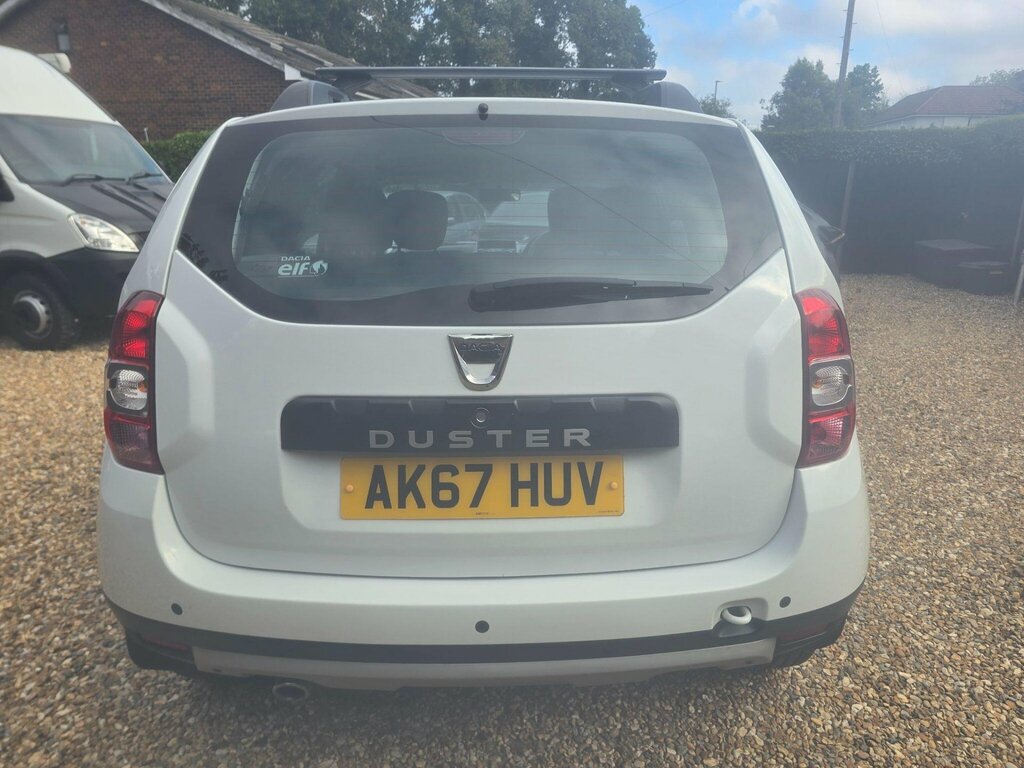 Dacia Duster 1.5 Dci Prestige Euro 6 Ss AK67HUV White #5