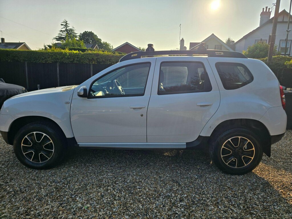 Dacia Duster 1.5 Dci Prestige Euro 6 Ss AK67HUV White #2