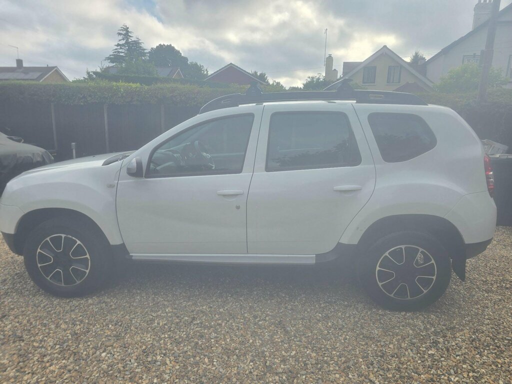Dacia Duster 1.5 Dci Prestige Euro 6 Ss AK67HUV White #3