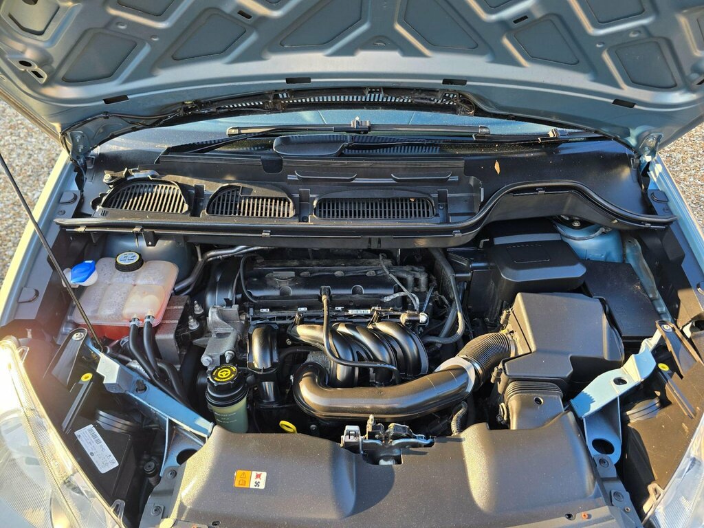 Ford C-Max 2.0 Zetec Blue #15