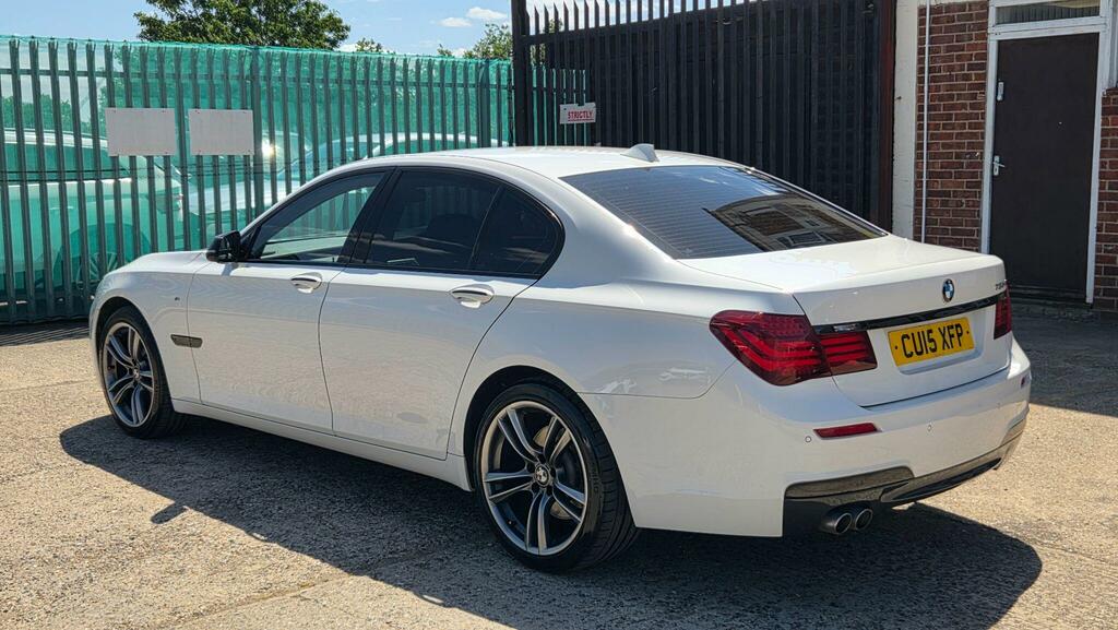 BMW 7 Series Saloon White #4