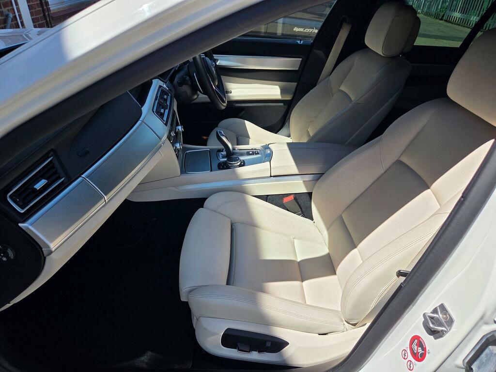 BMW 7 Series Saloon 3.0 740Li Se Euro 5 Ss 201515 Grey #10