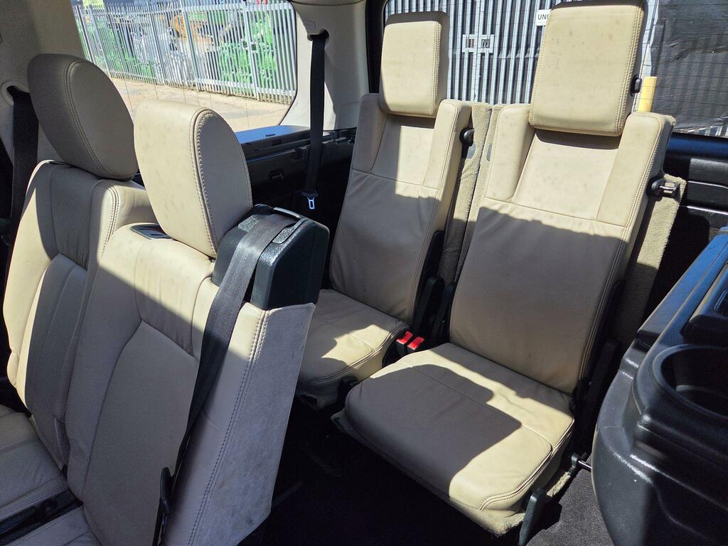 Land Rover Discovery 4 3L Hse Green #17