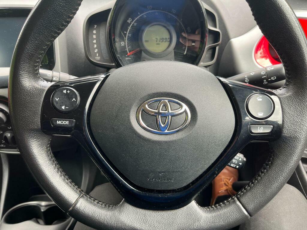 Toyota Aygo Hatchback Black #10