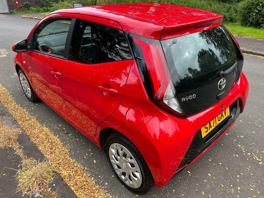 Toyota Aygo 1.0 Vvt-i X-play Euro 6 S S Red #5