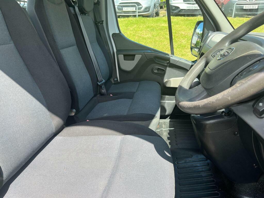 Nissan NV400 2.3 Dci 35 Se Rwd L3 Euro 5 S S White #6