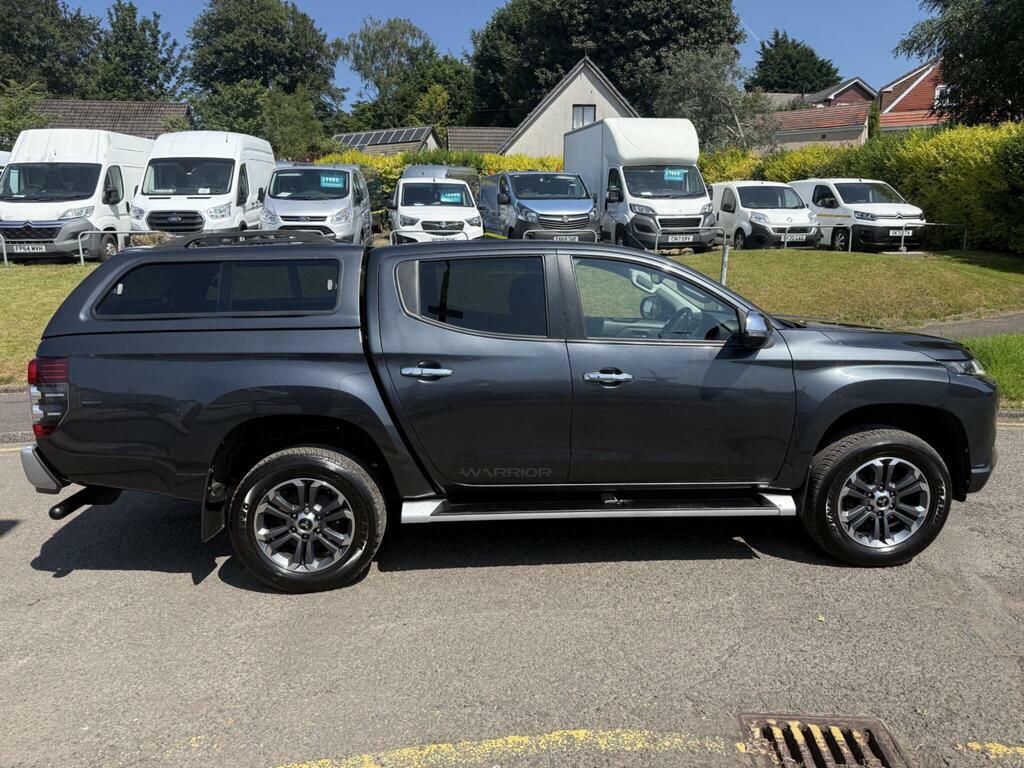 Mitsubishi L200 2.2 Di-d Dc Warrior 4Wd Euro 6 S S Grey #4
