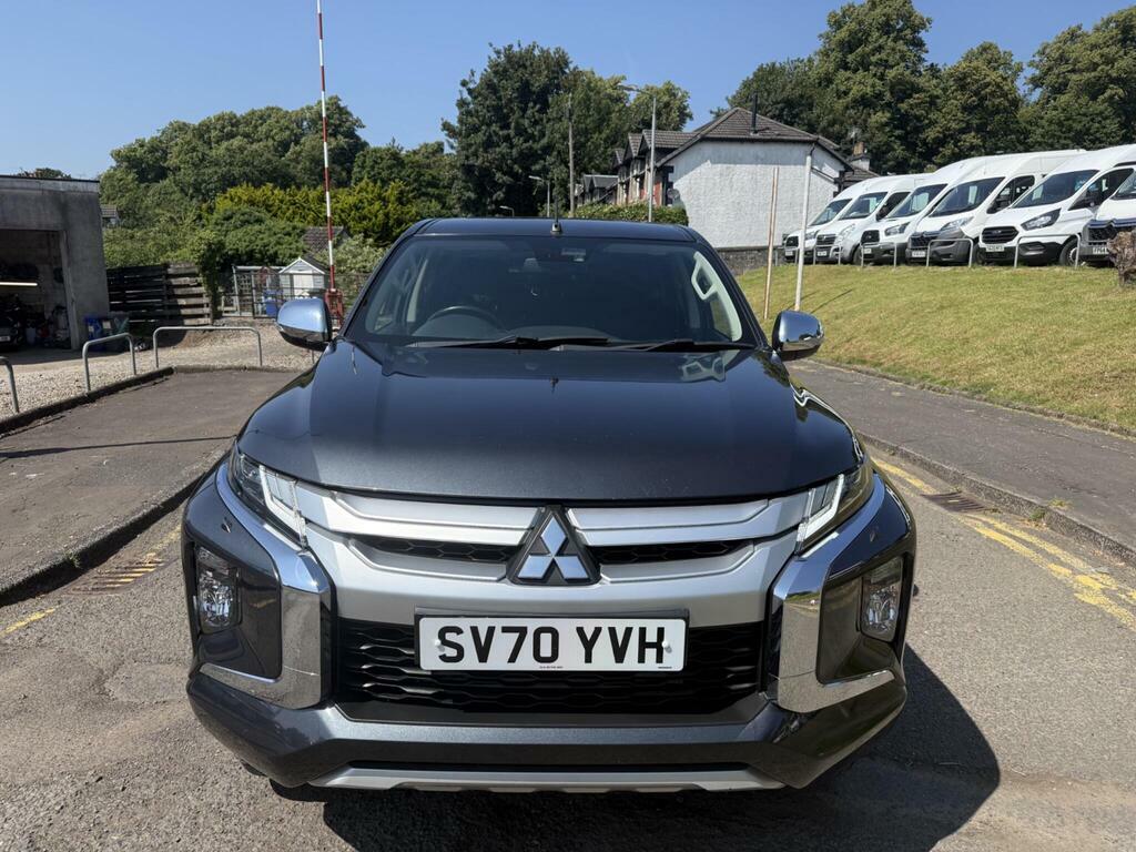 Mitsubishi L200 2.2 Di-d Dc Warrior 4Wd Euro 6 S S Grey #2