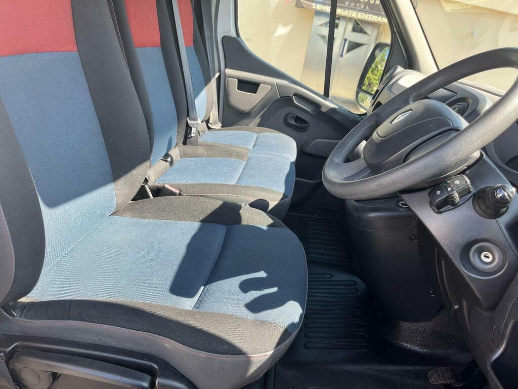 Renault Master 2.3 Lm35 Business Dci Sr Pv 0D 125 Bhp White #7