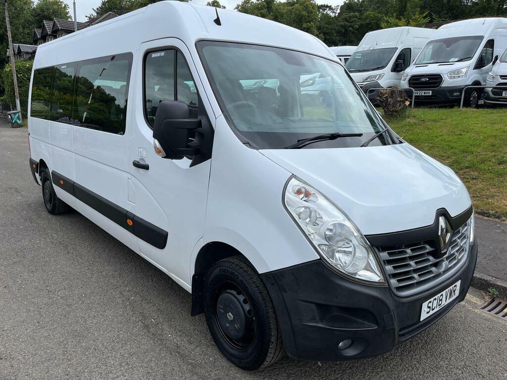 Renault Master 2.3 Dci Energy 39 Business Lwb Medium Roof Euro 6 White