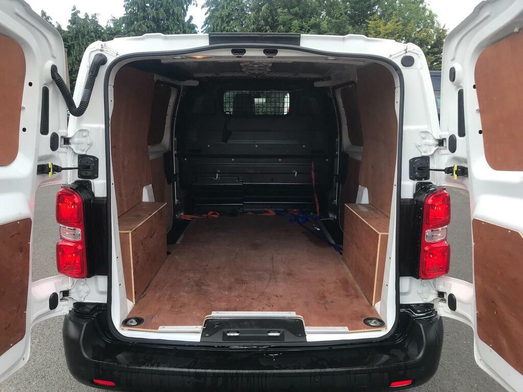 Toyota PROACE 2.0D Icon Medium Panel Van Mwb Euro 6 S S White #4