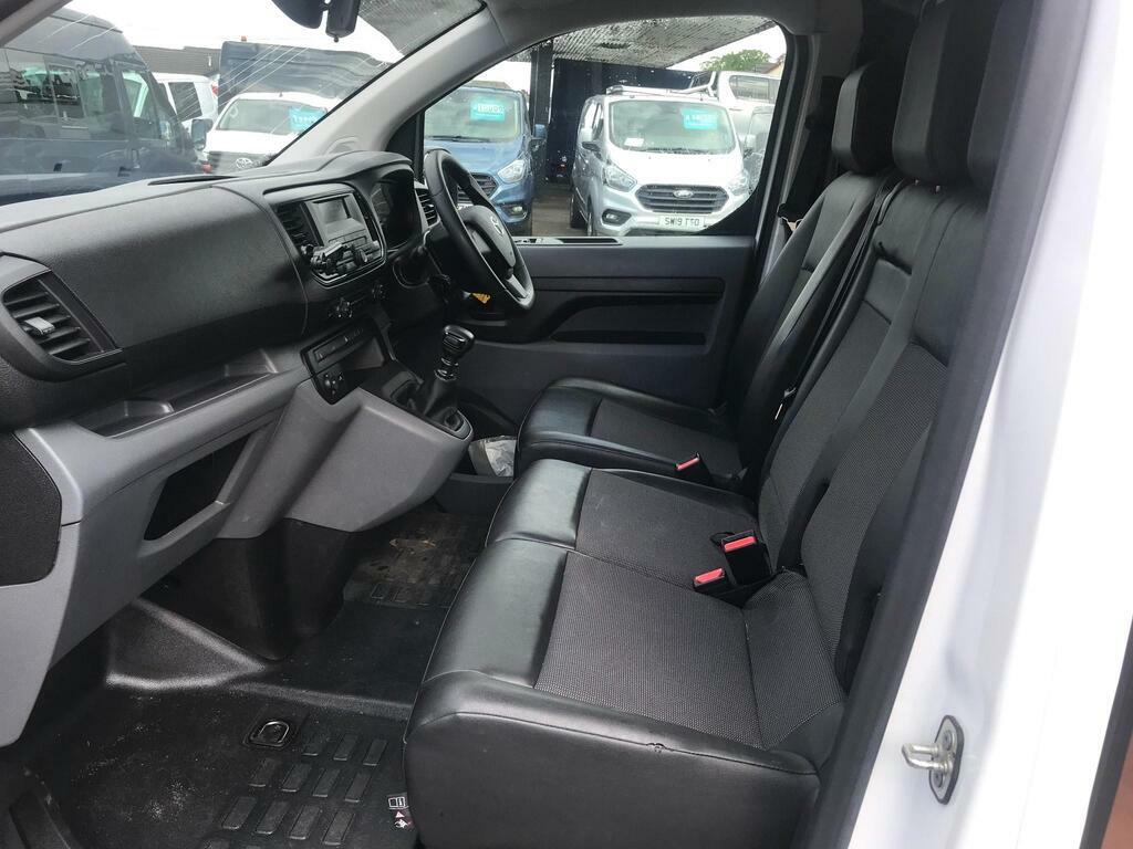 Toyota PROACE 1.5D Icon Compact Panel Van 6Dr Swb Black #11