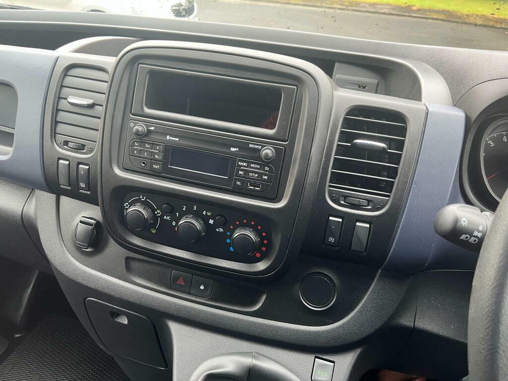 Vauxhall Vivaro L2h1 2900 Sportive Cdti Silver #12