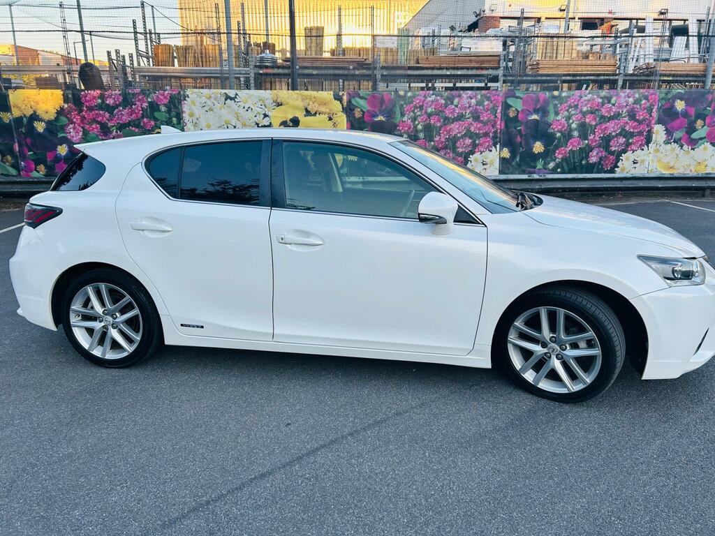 Lexus CT 200H 1.8 Luxury Cvt Euro 6 Ss White #8
