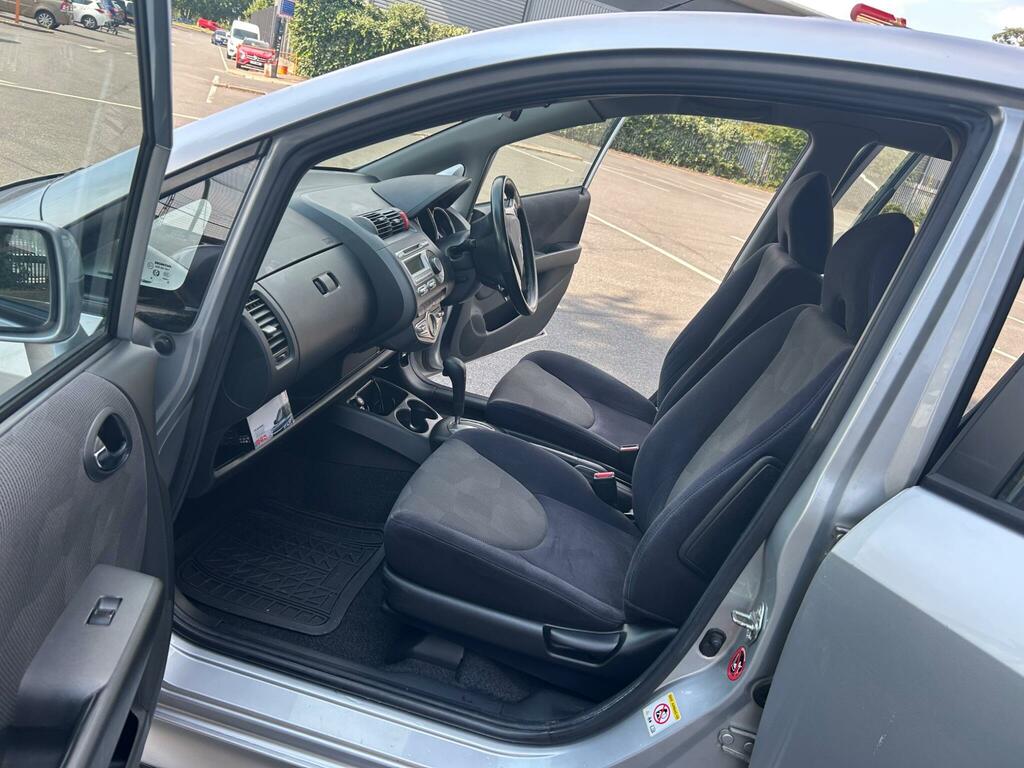 Honda Jazz 1.4 I-dsi Se Cvt-7 - Deposit Taken Silver #25