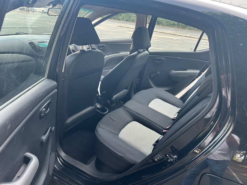 Hyundai I10 1.2 Style - Fsh - Twenty Five Pounds Tax - Air Black #14