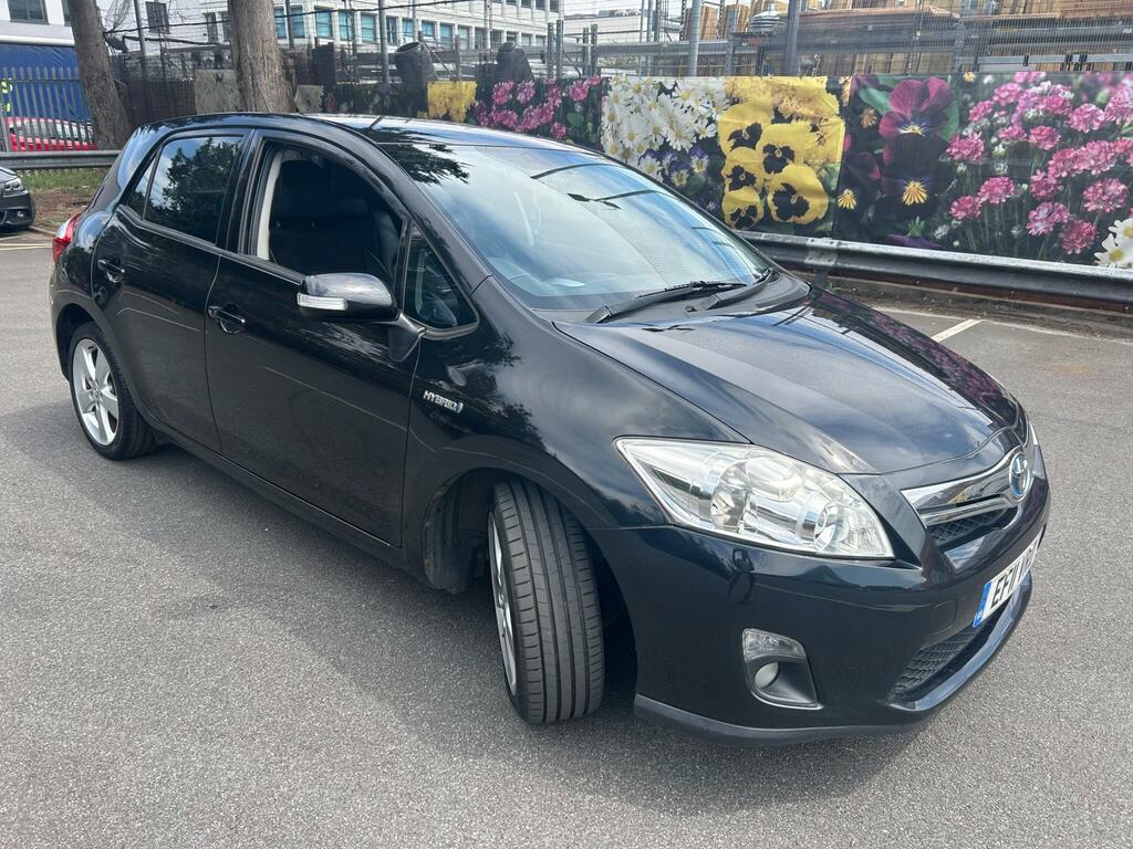 Toyota Auris 1.8 Vvt-h T Spirit Cvt Euro 5 Ss Black