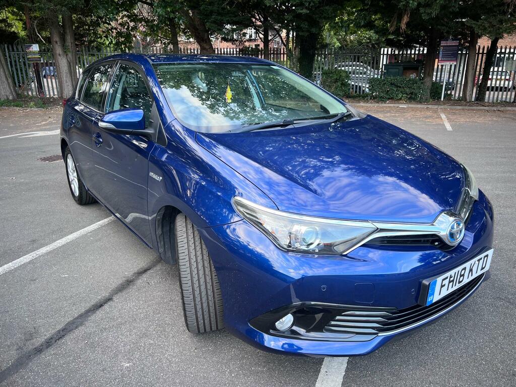 Toyota Auris 1.8 Vvt-h Icon Cvt Euro 6 Ss Blue