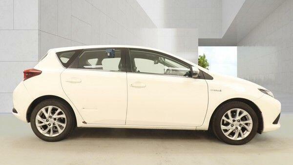 Toyota Auris 1.6 D-4d Icon Blue #7