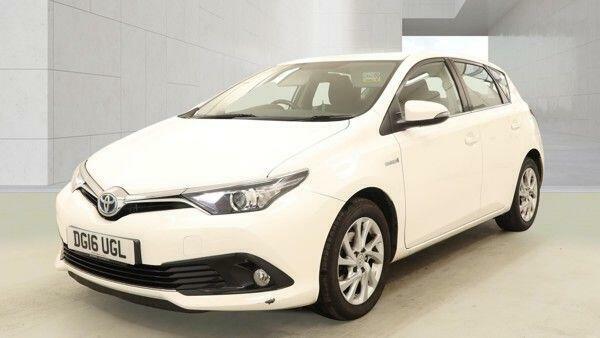 Toyota Auris 1.8 Vvt-h Business Edition Cvt Euro 6 Ss White #3