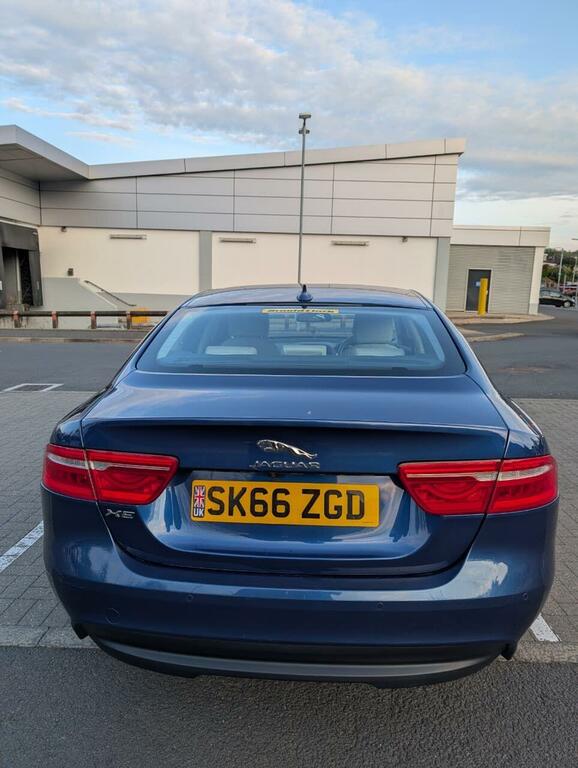 Jaguar XE 2.0D Prestige Euro 6 Ss Blue #5