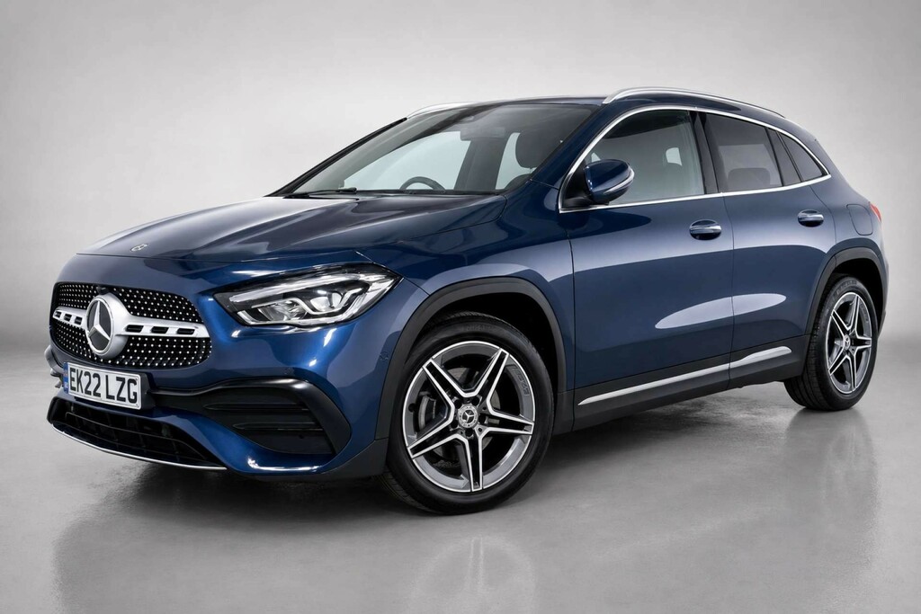 Mercedes-Benz GLA Class 1.3 Gla 180 Amg Line Premium EK22LZG Blue #3