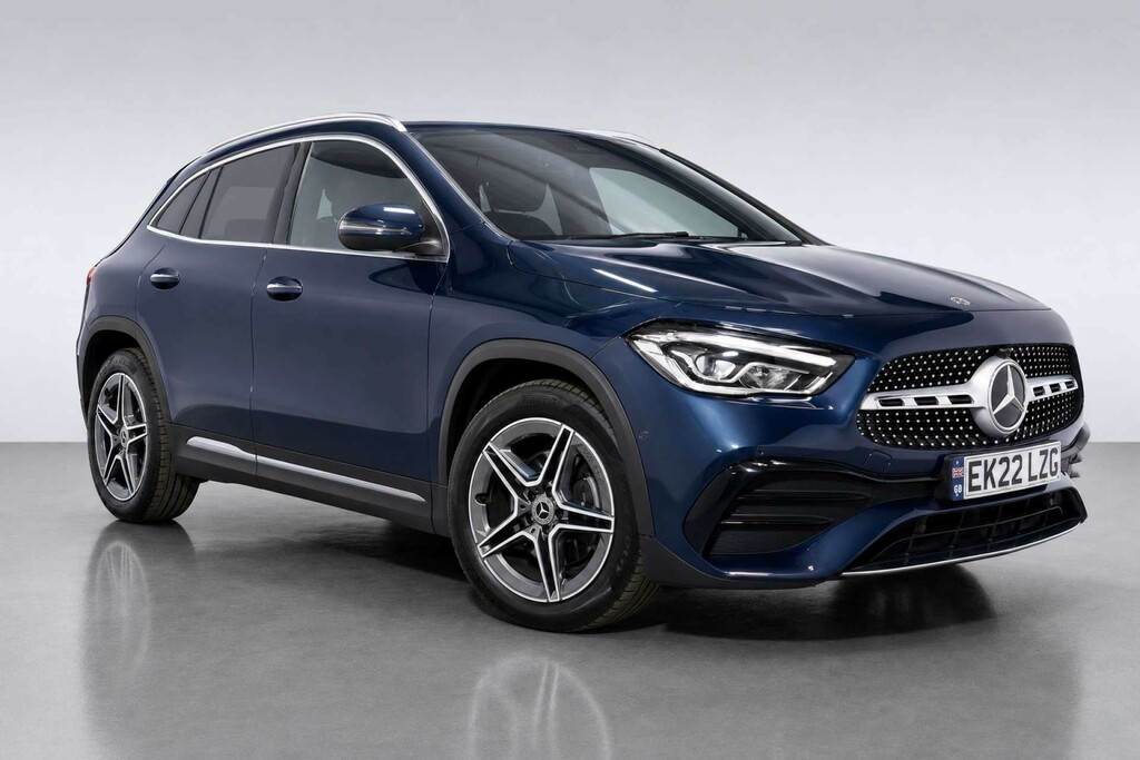 Mercedes-Benz GLA Class 1.3 Gla 180 Amg Line Premium Blue