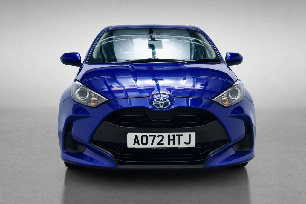 Toyota Yaris 1.5 Yaris Icon Hev Cvt AO72HTJ Blue #2