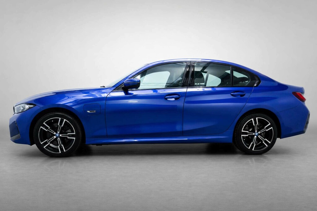 BMW 3 Series 2.0 330E M Sport YB72OSD Blue #4