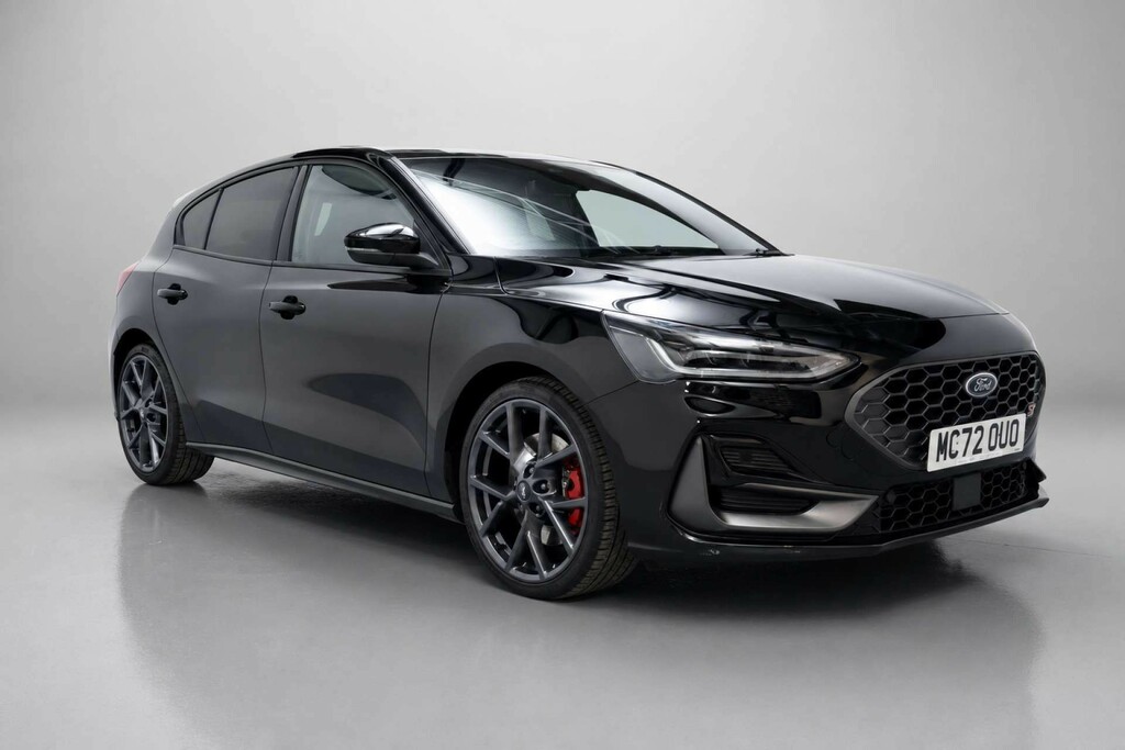 Ford Focus 2.3T Ecoboost St Hatchback Euro MC72OUO Black
