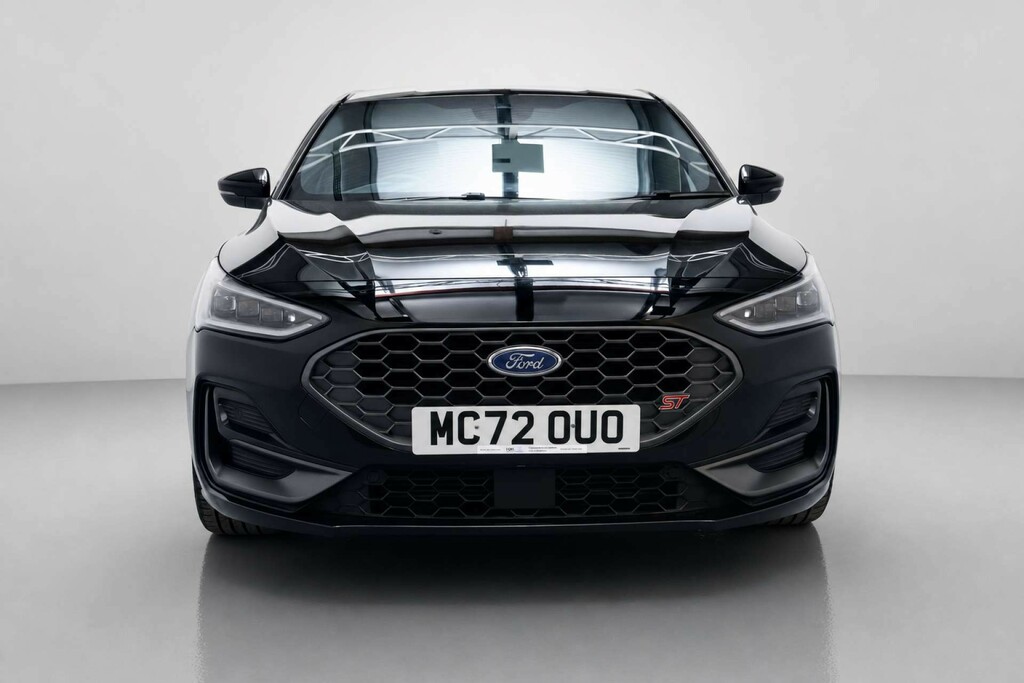 Ford Focus 2.3T Ecoboost St Hatchback Euro MC72OUO Black #2