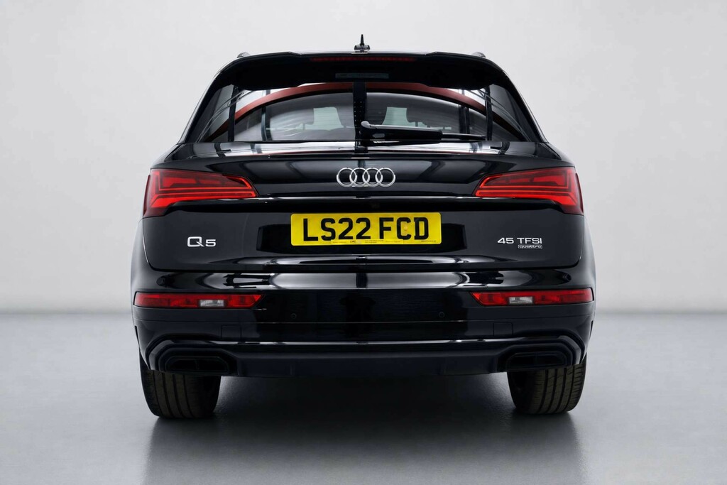 Audi Q5 2.0 Tfsi 45 Edition 1 Suv S Tronic Quat LS22FCD Black #5