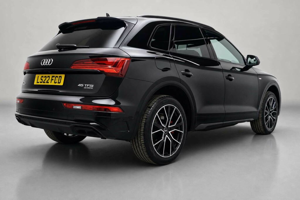 Audi Q5 2.0 Tfsi 45 Edition 1 Suv S Tronic Quat LS22FCD Black #6