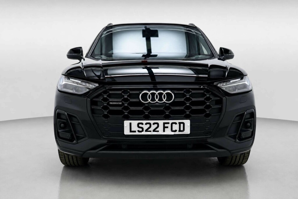 Audi Q5 2.0 Tfsi 45 Edition 1 Suv S Tronic Quat LS22FCD Black #2