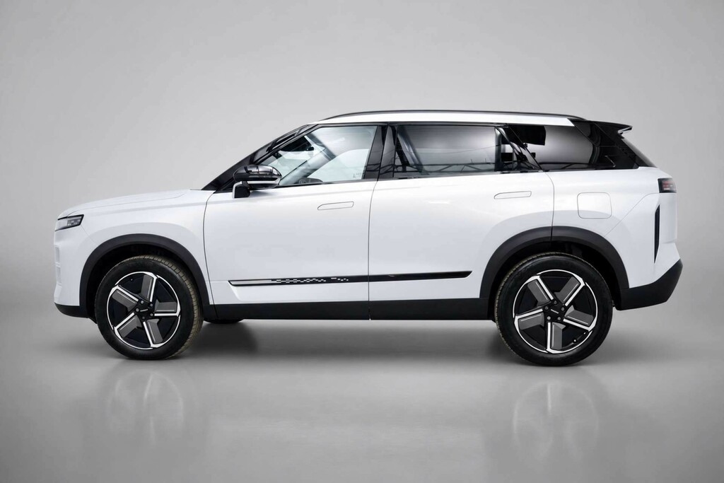 JAECOO 7 1.5T Shs 18.3Kwh Luxury Suv Plug-in Hyb FG75AHU Silver #4
