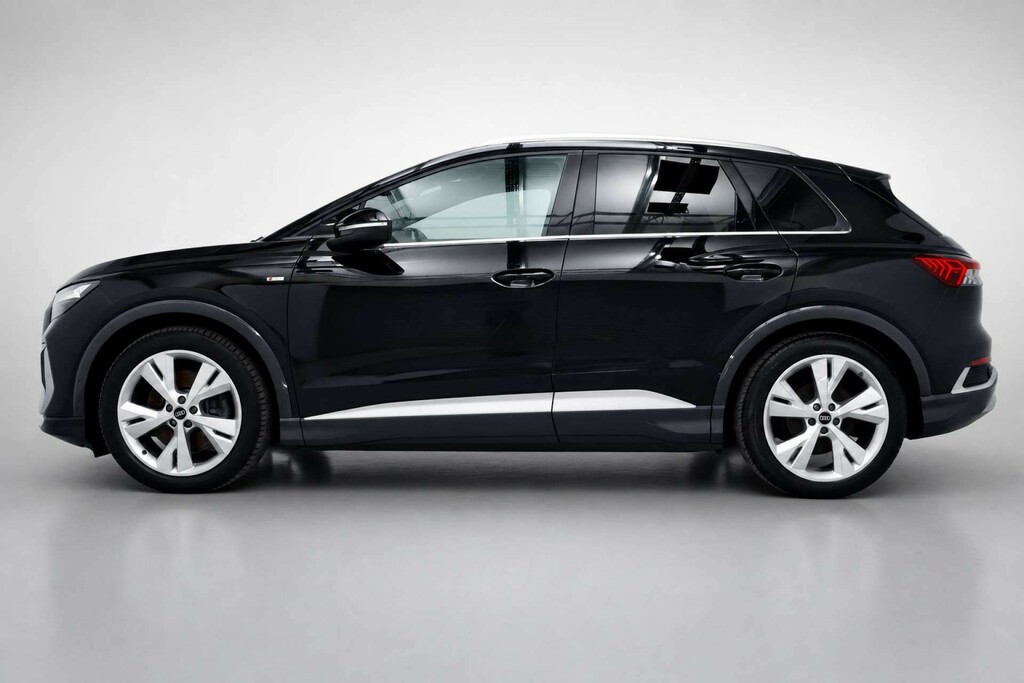 Audi Q4 E Tron 50 S Line Suv Quattro 82Kwh 299 YA72SUH Black #4